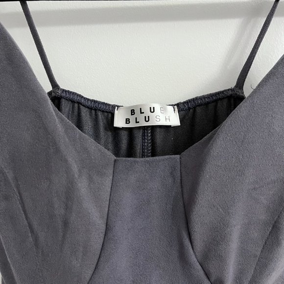 Women's Form Fitted Velvet Dress with Leg Slit - Picture 4 of 4